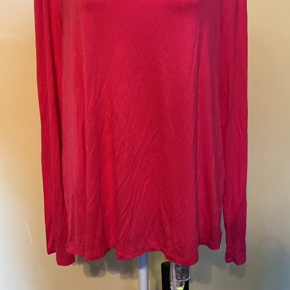 WHBM top - Picture 3 of 14